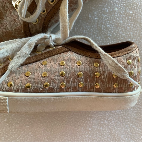 Michael Kors Sneakers - Picture 11 of 11